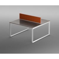 BIURO SERWIS - INTELLI Biurko I-214 | Na Stelażu Metalowym | 140x140 cm